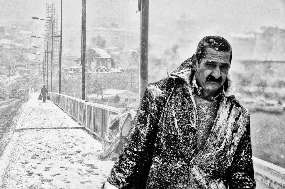 Snow and life in Istanbul de Kadir