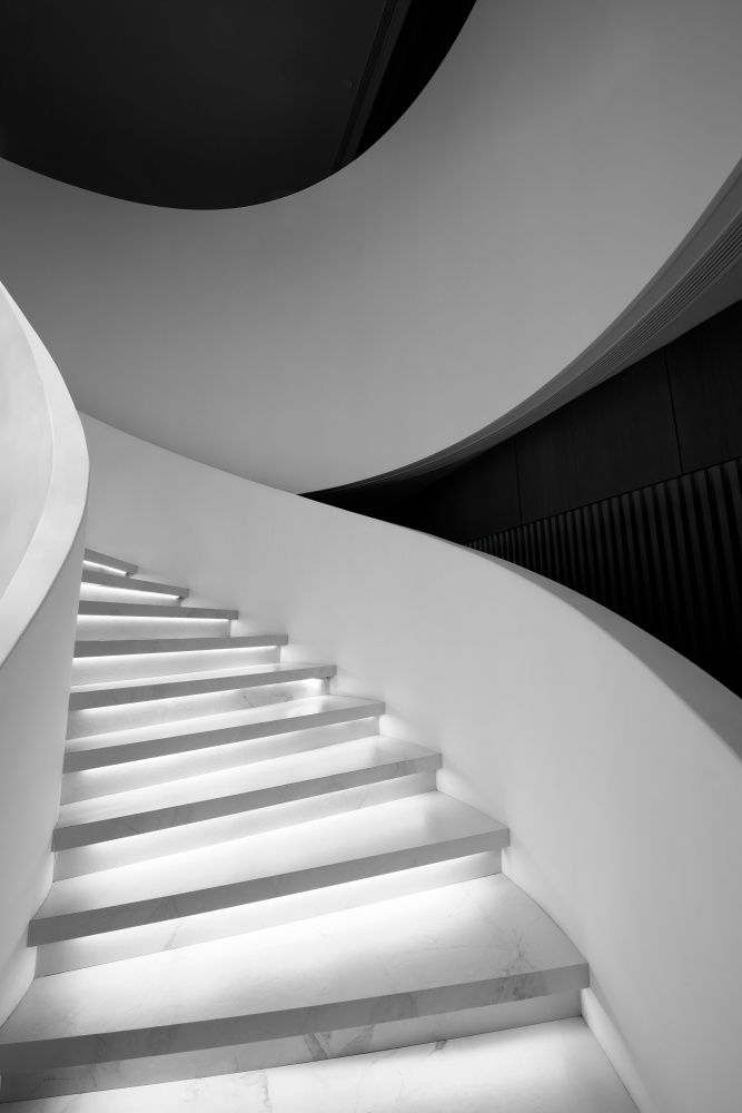 Curve on the Staircase de konglingming