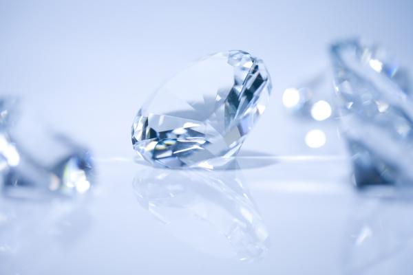 Diamant de Lucian Mitiu