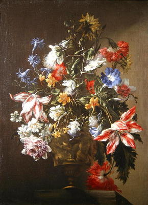 A Still Life of Flowers in a Vase (oil on canvas) de Mario dei Fiori