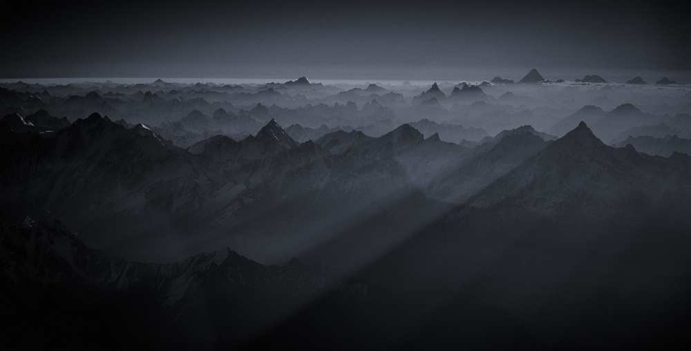 Sunrise over the Karakoram de Martin Van Hoecke
