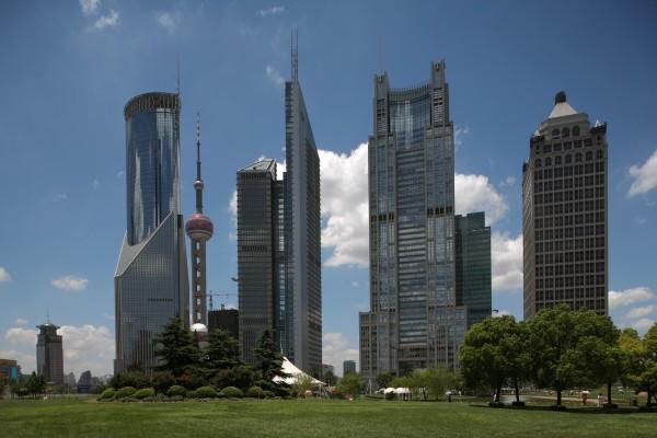 Hochhäuser in Shanghai de Michael Bär