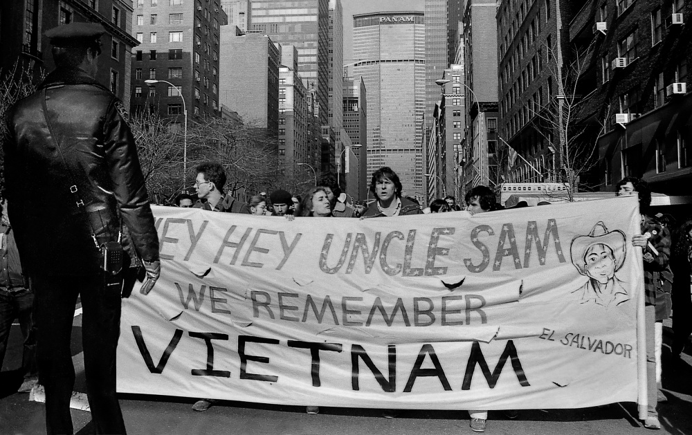 We Remember Vietnam de Michael Castellano
