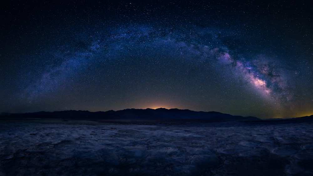 Badwater Under The Night Sky de Michael Zheng
