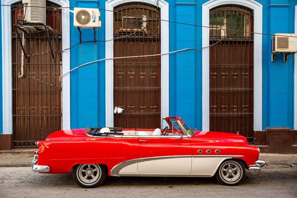Oldtimer in Havana, Cuba. Havanna, Kuba de Miro May