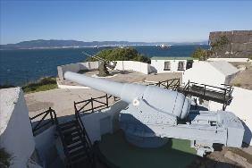 100 ton gun at Napier of Magdala Battery (photo) 