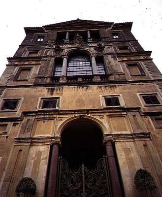 View of the rear facade, detail of the entrance, designed for Cardinal Pietro Aldobrandini by Giacom de 