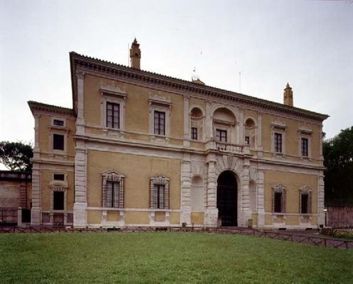 View of the facade, designed by Giorgio Vasari (1511-74) Giacomo Vignola (1507-73) and Bartolomeo Am de 