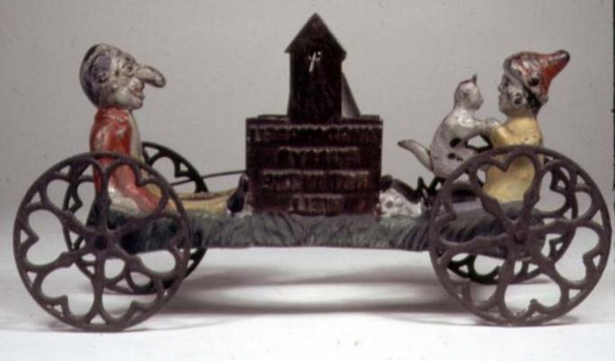 31:Cast iron bell toy, 1900 de 