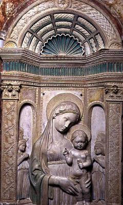 Madonna and Child with Angels, relief by Michele di Giovanni da Fiesole (1418-c.58) (plaster) de 