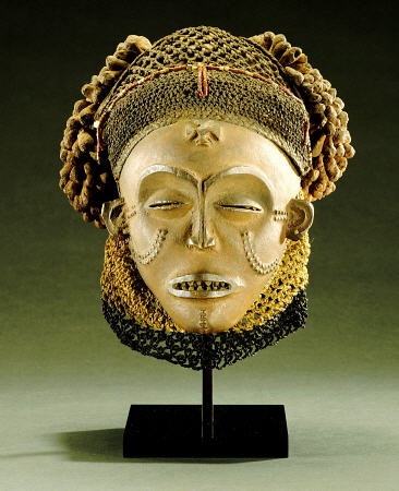 A Chokwe Mask, Mwana Pwo de 
