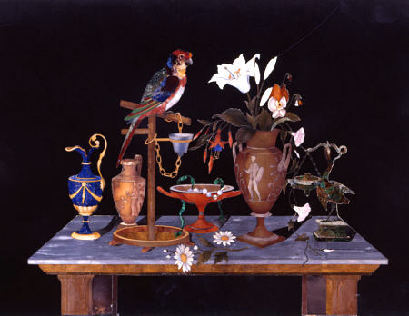 A Florentine Pietra Dura Plaque With A Parrot On Its Perch On A Table  With An Etruscan Krater Vase, de 