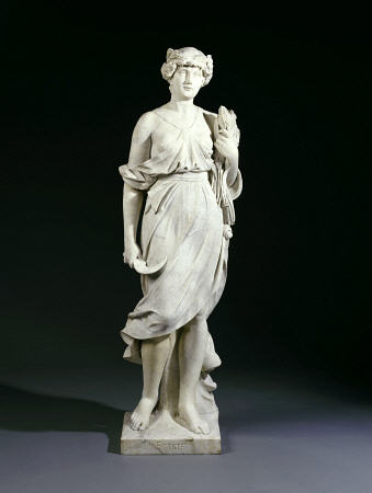 A Set Of Four Italian White Marble Figures Emblematic Of The Seasons -Summer, Late 19th Century de 