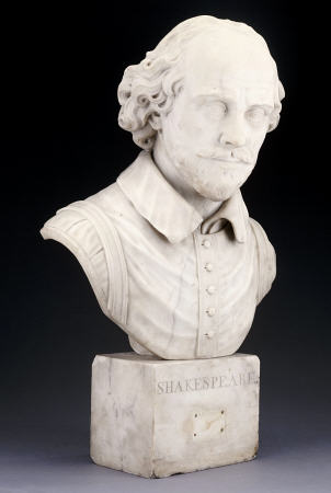 A Victorian Sculpted White Marble Bust Of William Shakespeare, Probably Mid 19th Century de 