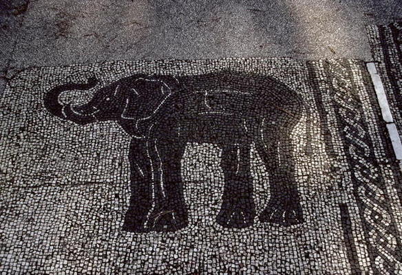 An Elephant, Roman, 2nd century AD (mosaic) de 