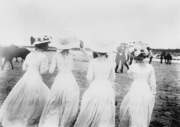 Ladies'' Fashion / 1908 / Horse Races de 