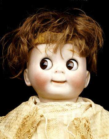 Detail Of A Bisque-Headed Googlie Eyed Character Doll de 
