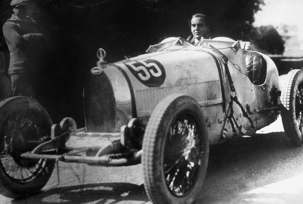 Ettore Bugatti Italian car manufacturer de 