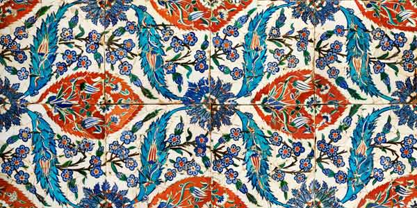Ocho azulejos cuadrados policromados de Iznik, circa 1575 de 