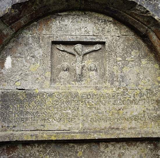 Gravestone from Killinaboy Church, from 1644 de 