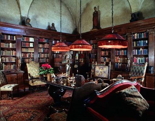Interior of the Library, residence of Sir Harold Acton (photo) de 