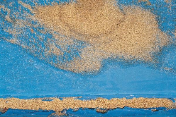 Paint on wood with sand (photo)  de 