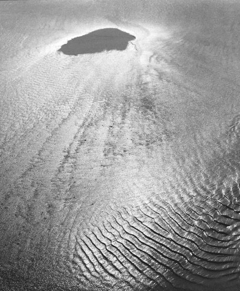 Sand, Porbandar (b/w photo)  de 