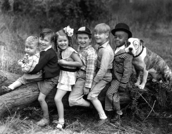 Series THE LITTLE RASCALS/OUR GANG COMEDIES with Spanky McFarland, Wheezer , Dorothy DeBorba, Breezy de 