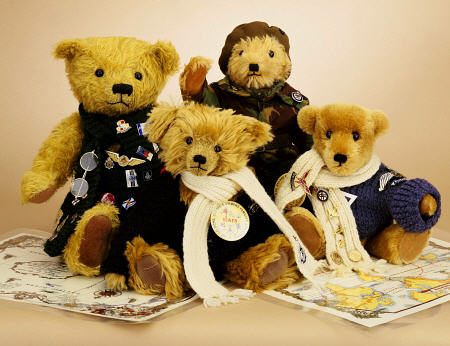 Soldier Teddy Bears ''Albert'', ''Jack'', ''Harrison'' And ''Thomas''  Created For The Soldiers'', S de 