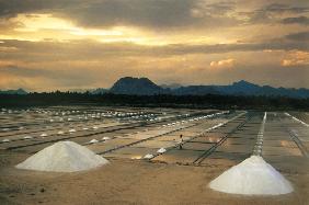 Salt-pans north of Kanyakumari (photo) 