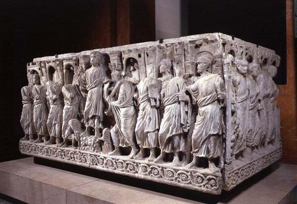 Sarcophagus depicting Christ and the Apostles, Roman (marble) de 
