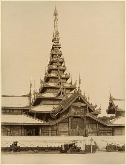 The Myei-nan or Main Audience Hall in the palace of Mandalay, Burma, late 19th century de 