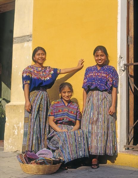 Three Guatemalan ladies (photo)  de 