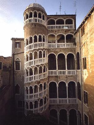 The Bovolo Staircase, from the Palazzo Contarini dal Bovolo, designed by Giovanni Candi, 1499 de 