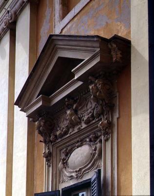 The facade, detail of a first floor window, designed by Ottaviano Mascherino (1536-1606) 1596 (photo de 