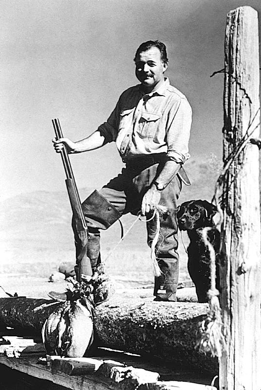 writer Ernest Hemingway in Idaho de 