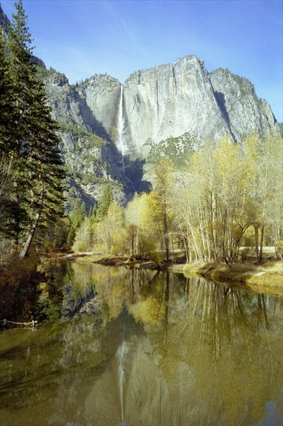 Yosemite, autumn, 2002 (colour photo)  de 