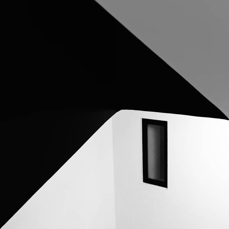 BLACK WINDOW de Olavo Azevedo
