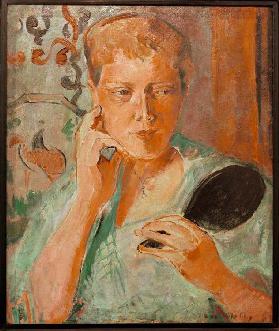 Portrait Margarethe with black hand mirror