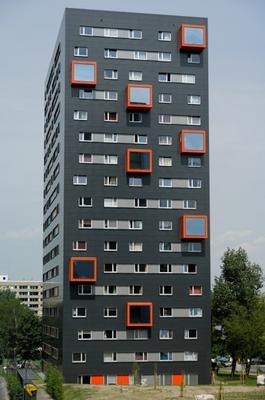 Fassade Hochhaus Anthrazit Orange