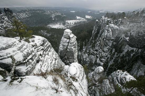 Sächsische Schweiz im Schnee de Ralf Hirschberger