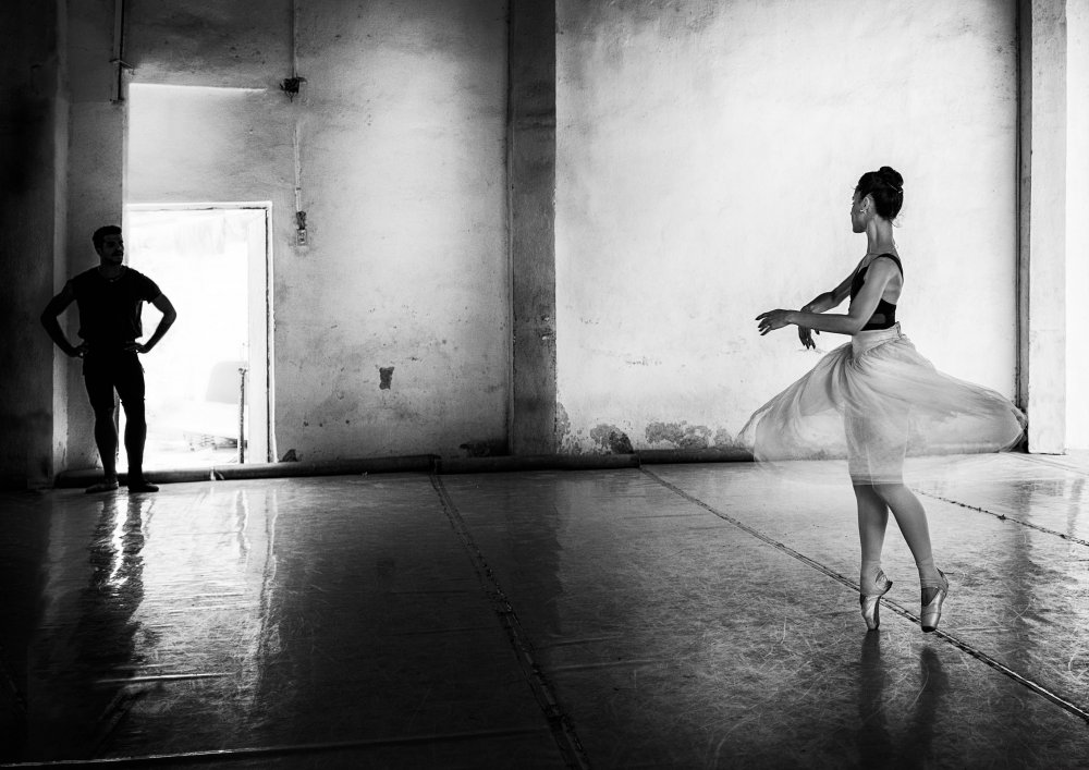 Ballerina de Rob Cowle