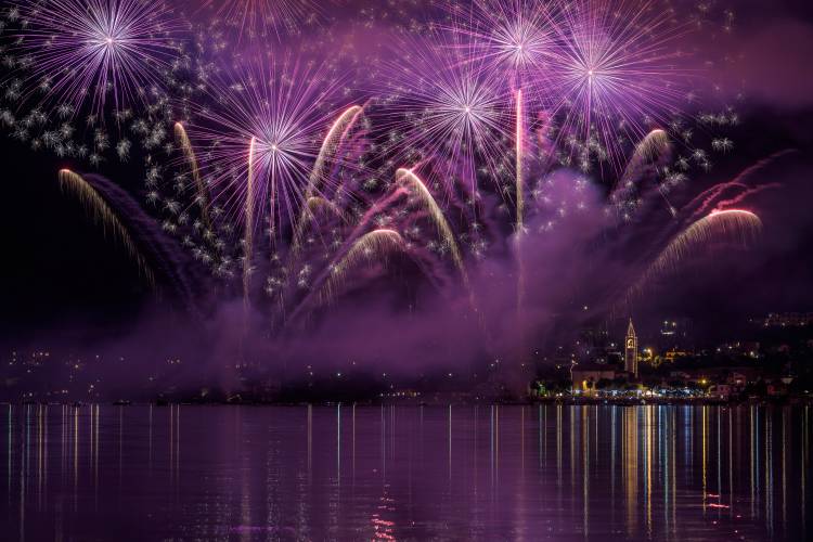 Fireworks Lake Pusiano de Roberto Marini