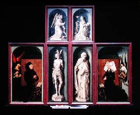 The Last Judgement when closed, depicting the donors Chancellor Nicholas Rolin and his Wife, Guigone