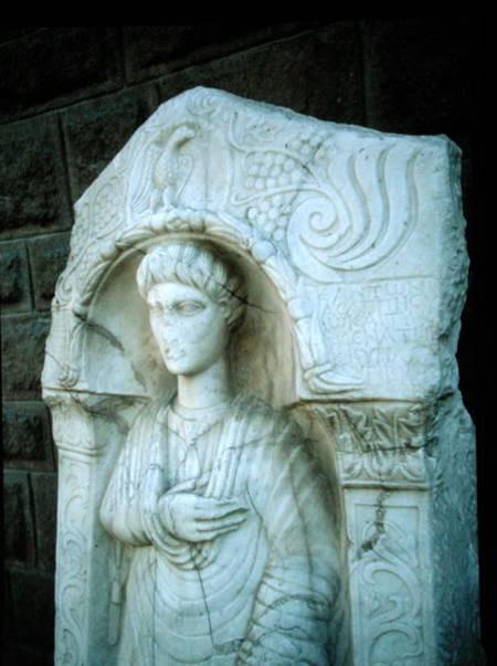Funerary statue de Roman