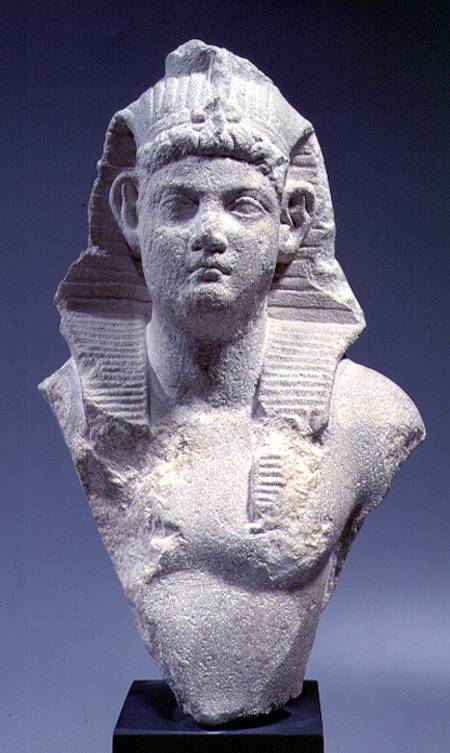 Bust of a Roman Emperor as a pharaoh de Roman Period Egyptian