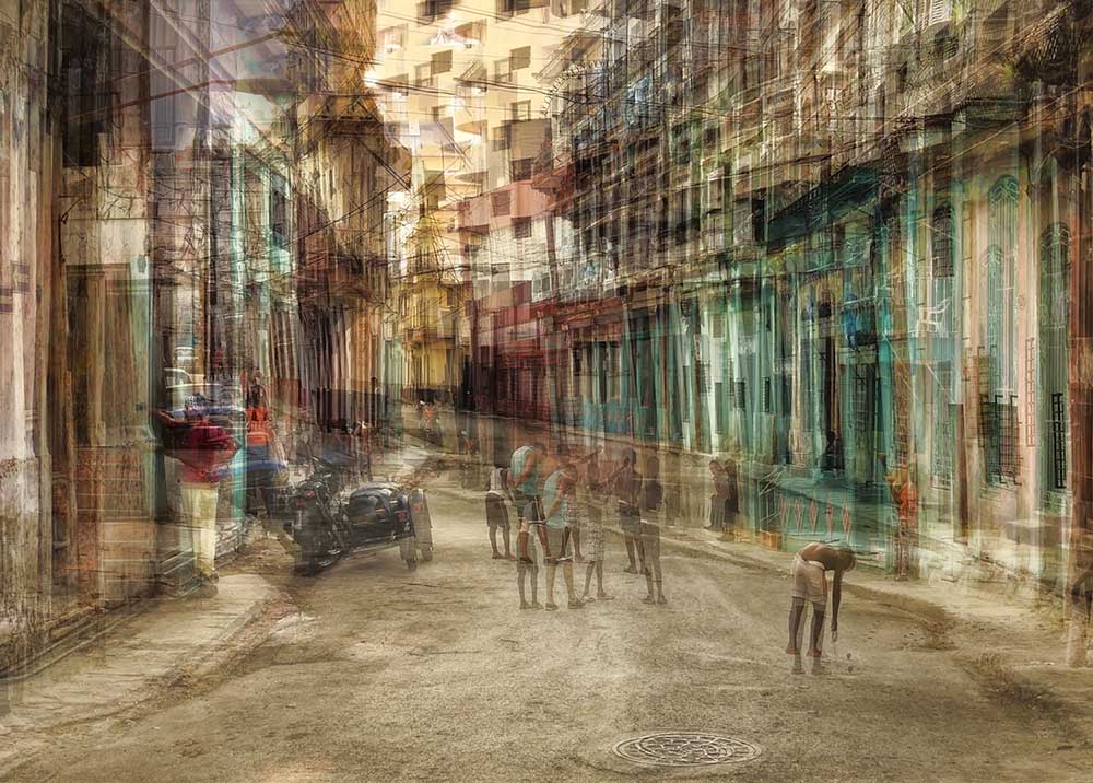 Daily scene in Centro Habana de Roxana Labagnara