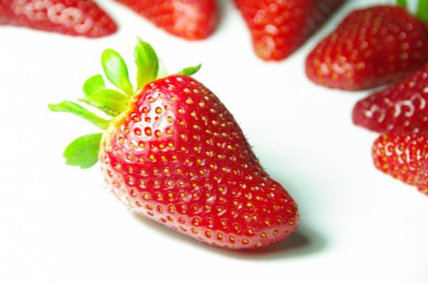 strawberry de Sefan Häuselmann