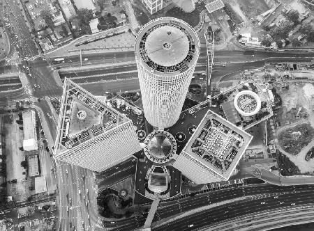 The 3 towers from a drone eye in BW