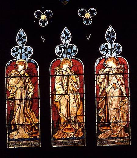 Three Trumpeting Angels, south aisle window, made by Morris, Marshall, Faulkner and Co. de Sir Edward Burne-Jones
